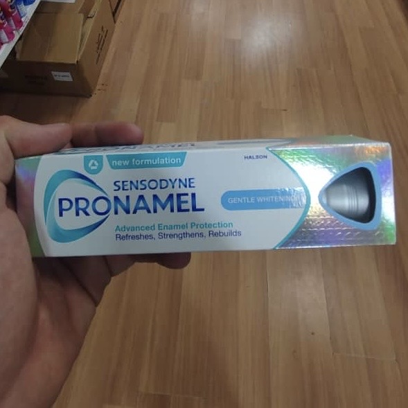 خمیر دندان سفید کننده مدل Pronamel Gentle Whitening حجم ۷۵ میلی لیتر